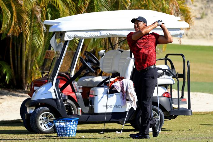 Việc tham dự PNC Championship tác động thế nào đến quá trình phục hồi chấn thương của Tiger Woods?