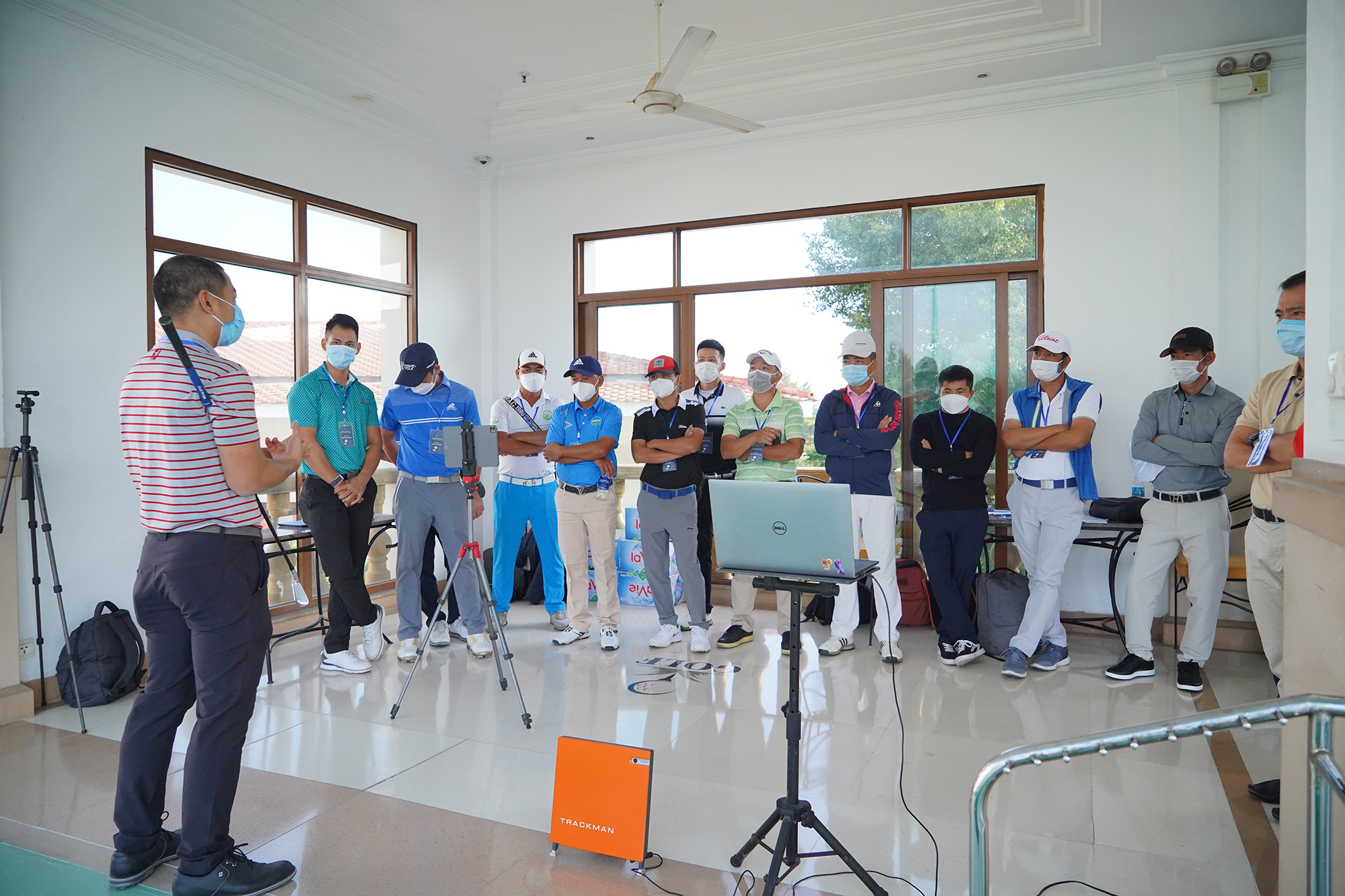 Chương trình đào tạo và chấp chứng chỉ huấn luyện viên khoá 2 được tổ chức tại Tp Hồ Chí Minh