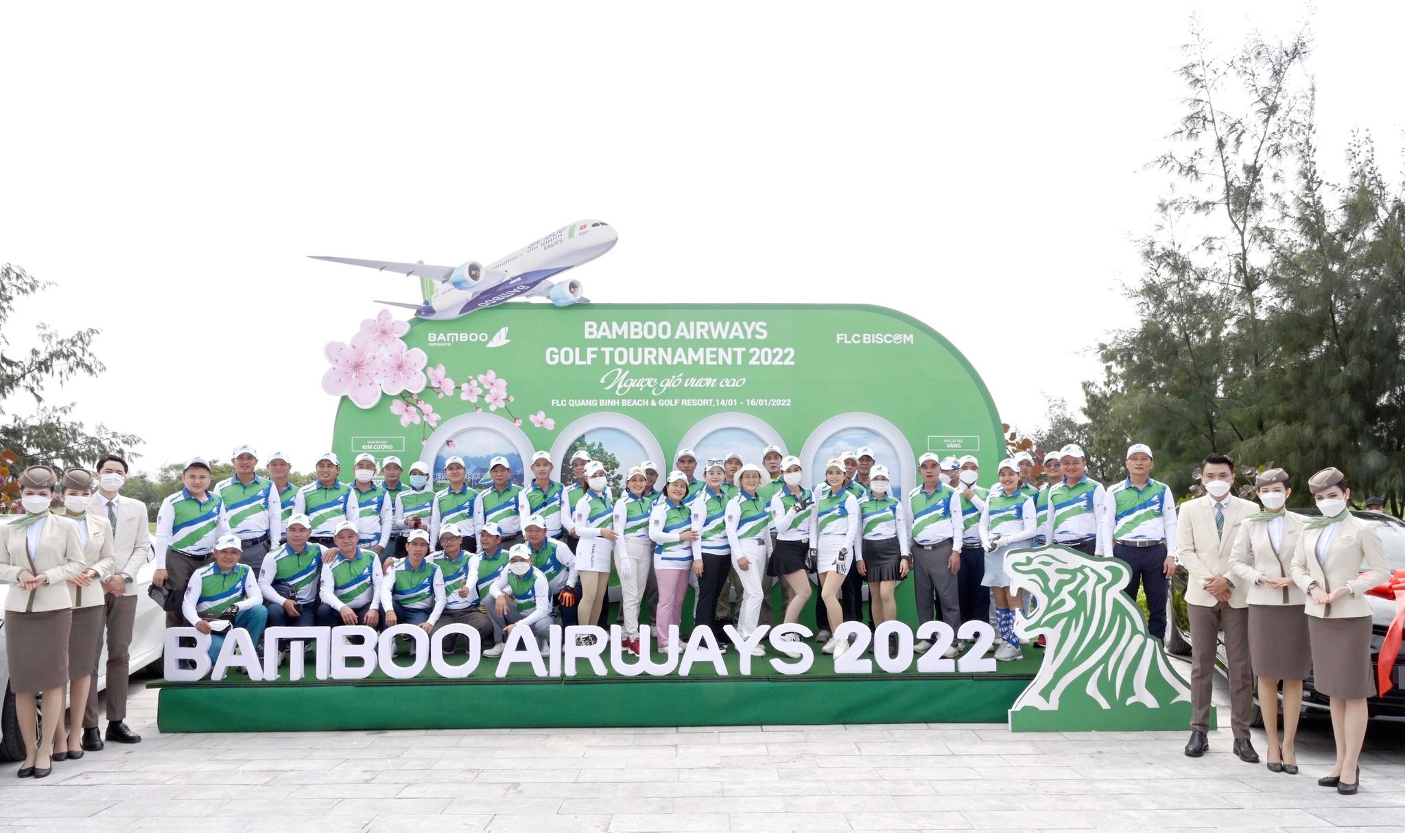 700 golfer săn giải thưởng HIO 100 tỷ tại Bamboo Airways Golf Tournament 2022